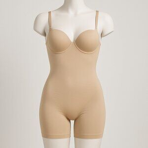 Spanx Women Cupped Bodysuit Size XL Neutral Shaping Convertible Straps Sleek Fit